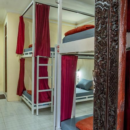 Maharani Hostel Ubud Esterno foto