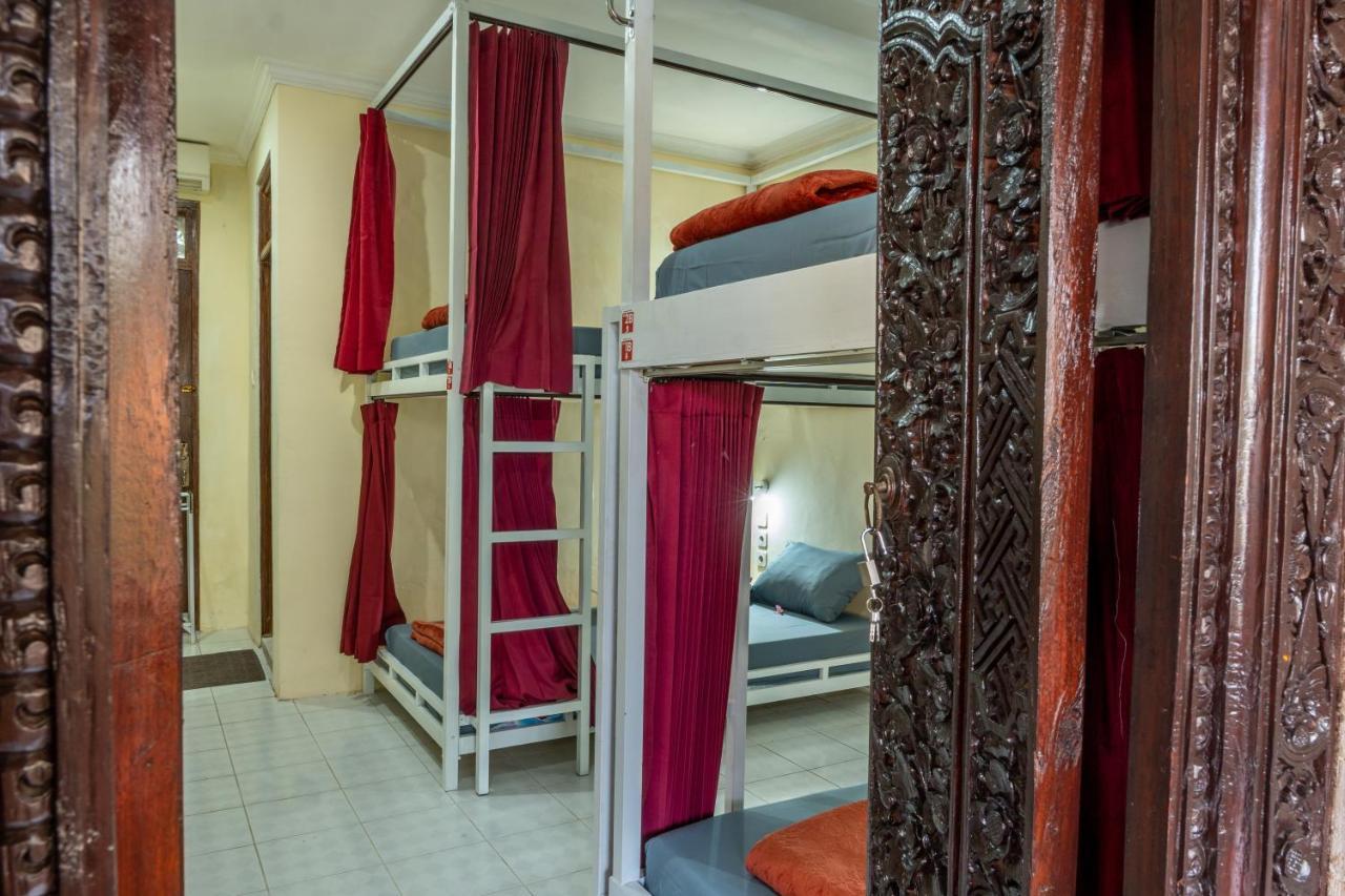 Maharani Hostel Ubud Esterno foto