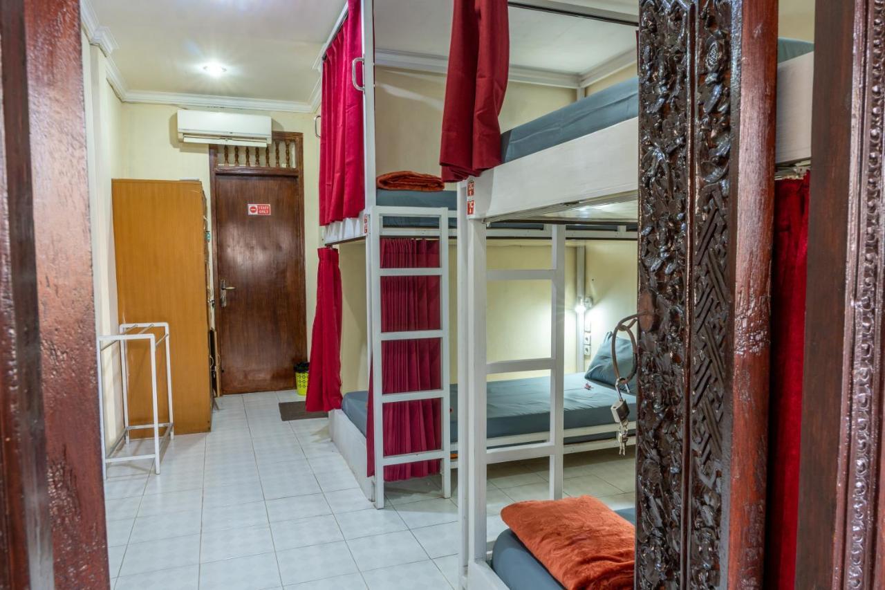 Maharani Hostel Ubud Esterno foto